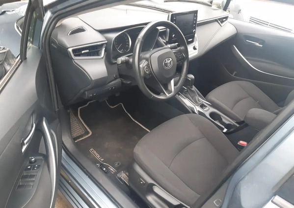 Toyota Corolla cena 39900 przebieg: 122000, rok produkcji 2020 z Biała małe 137